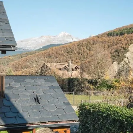 بيت للعطل Casa Arcangel كاستيلو دي جاكا