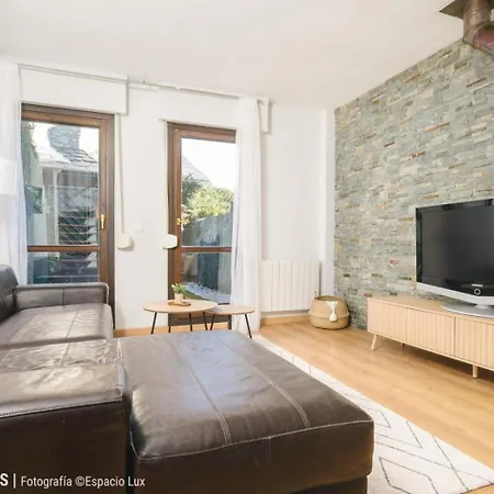 Casa Arcangel * كاستيلو دي جاكا